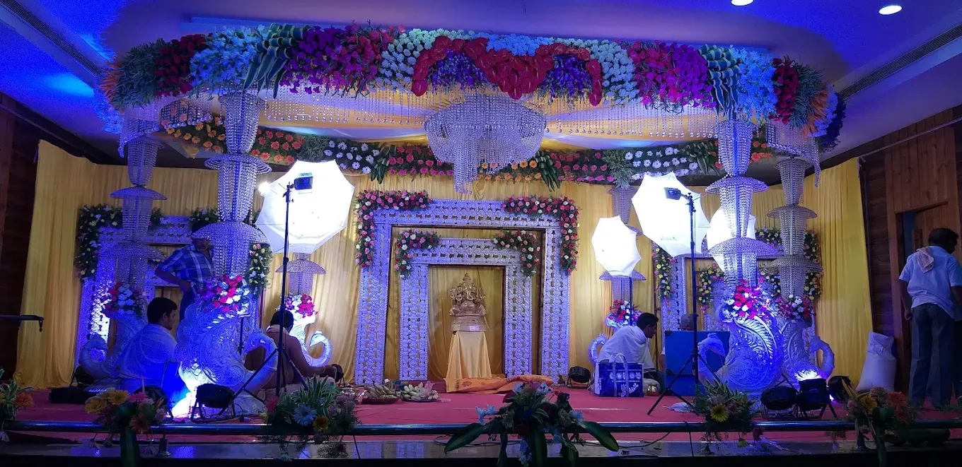 Mandapam - Traditional Wedding Setup